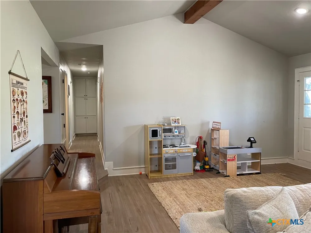 6315 Beau Allen Court Salado, TX 76571