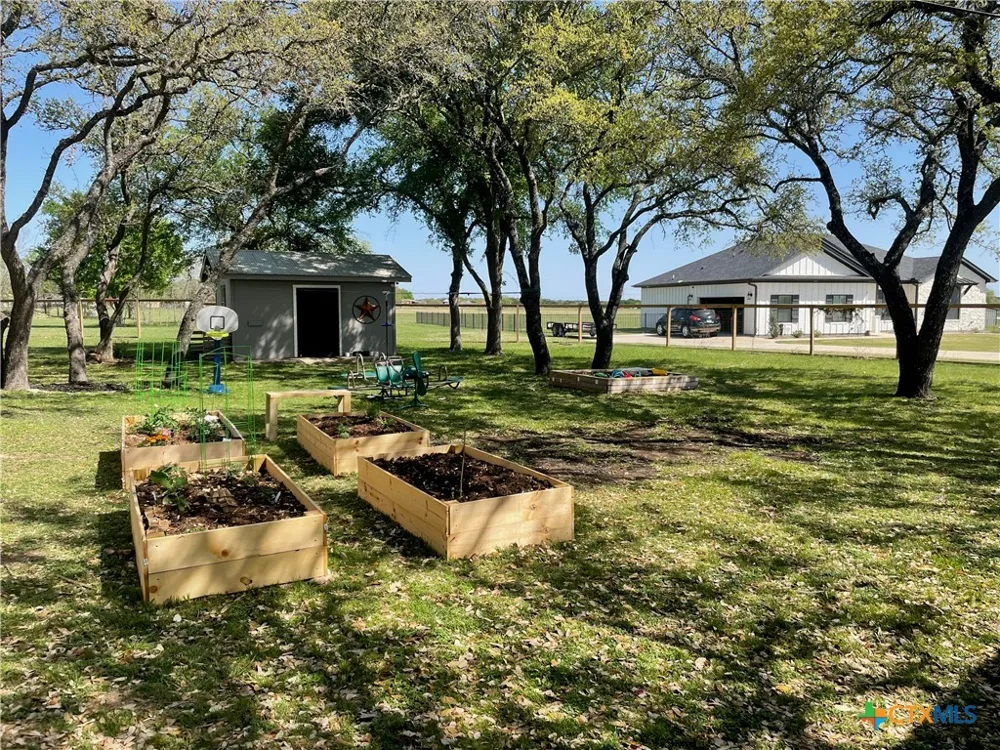 6315 Beau Allen Court Salado, TX 76571