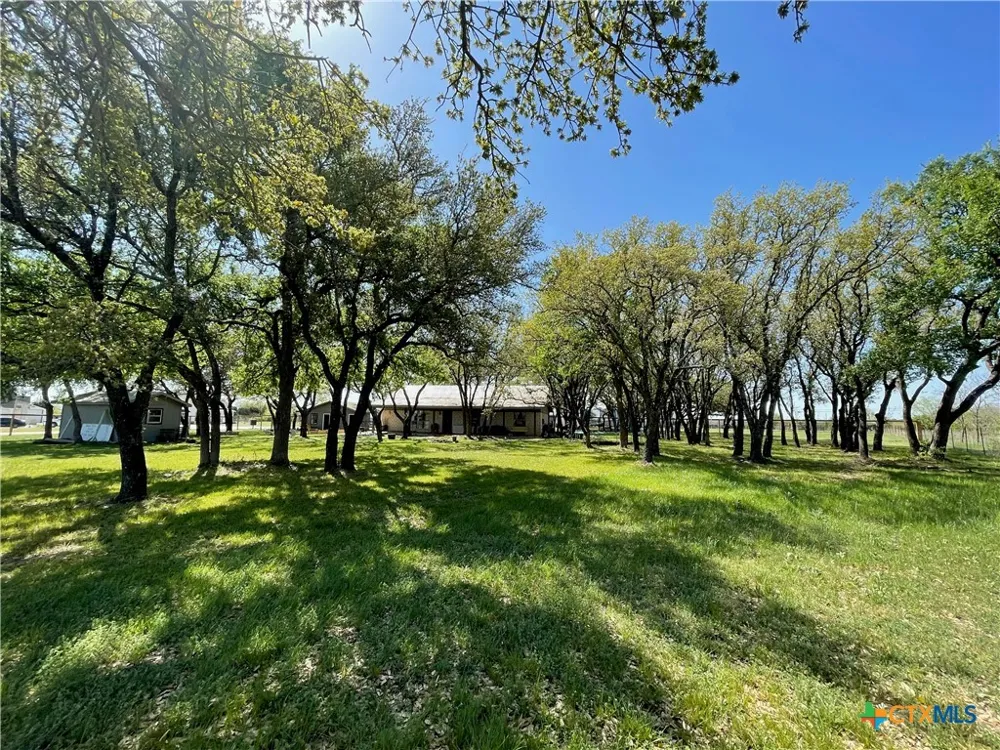 6315 Beau Allen Court Salado, TX 76571