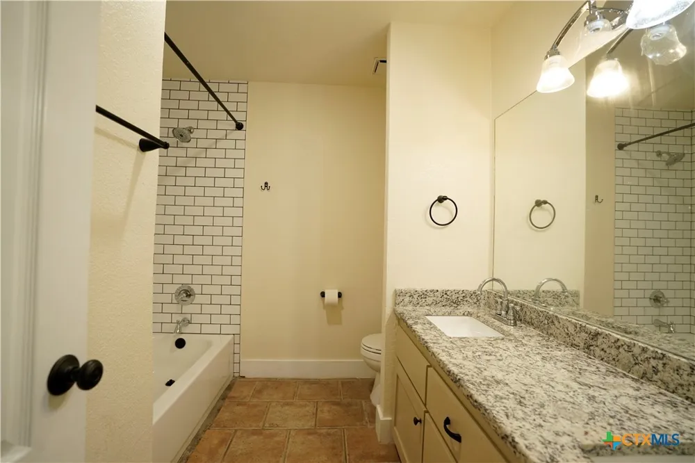 6315 Beau Allen Court Salado, TX 76571