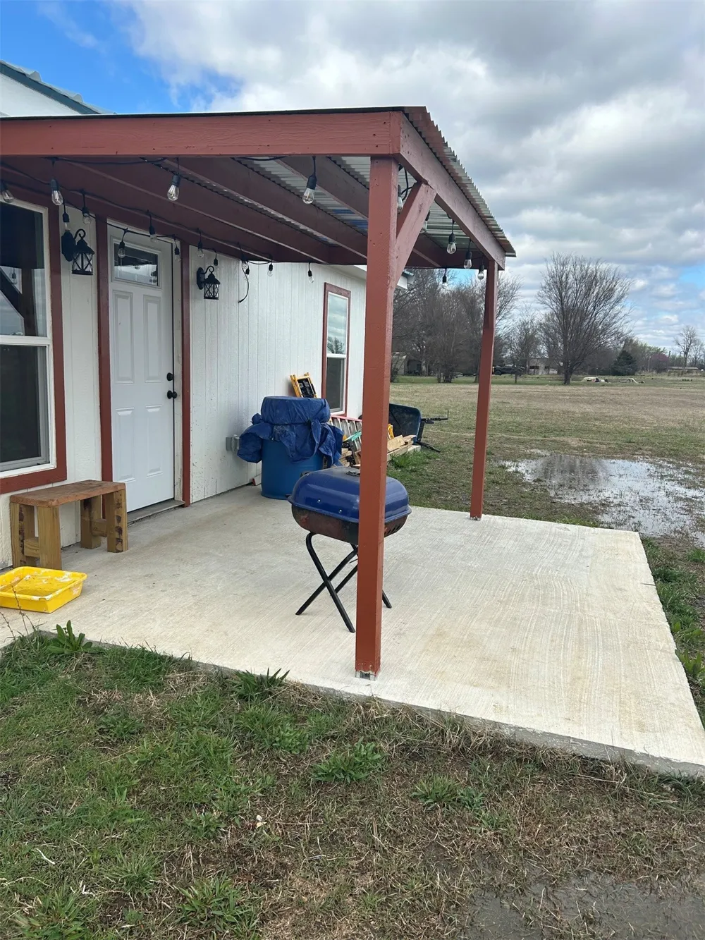 2200 166th Road Mounds, OK 74047