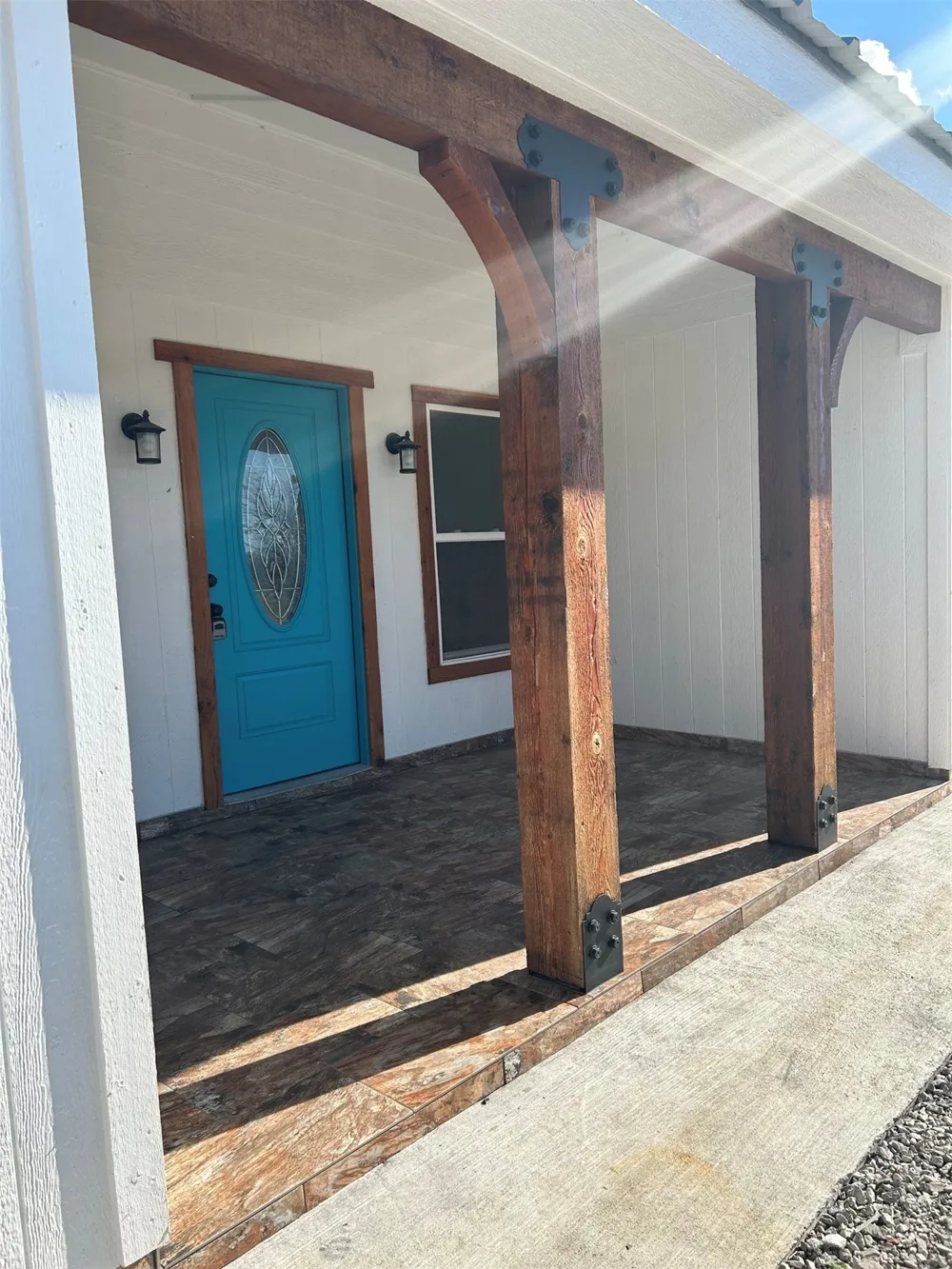 2200 166th Road Mounds, OK 74047