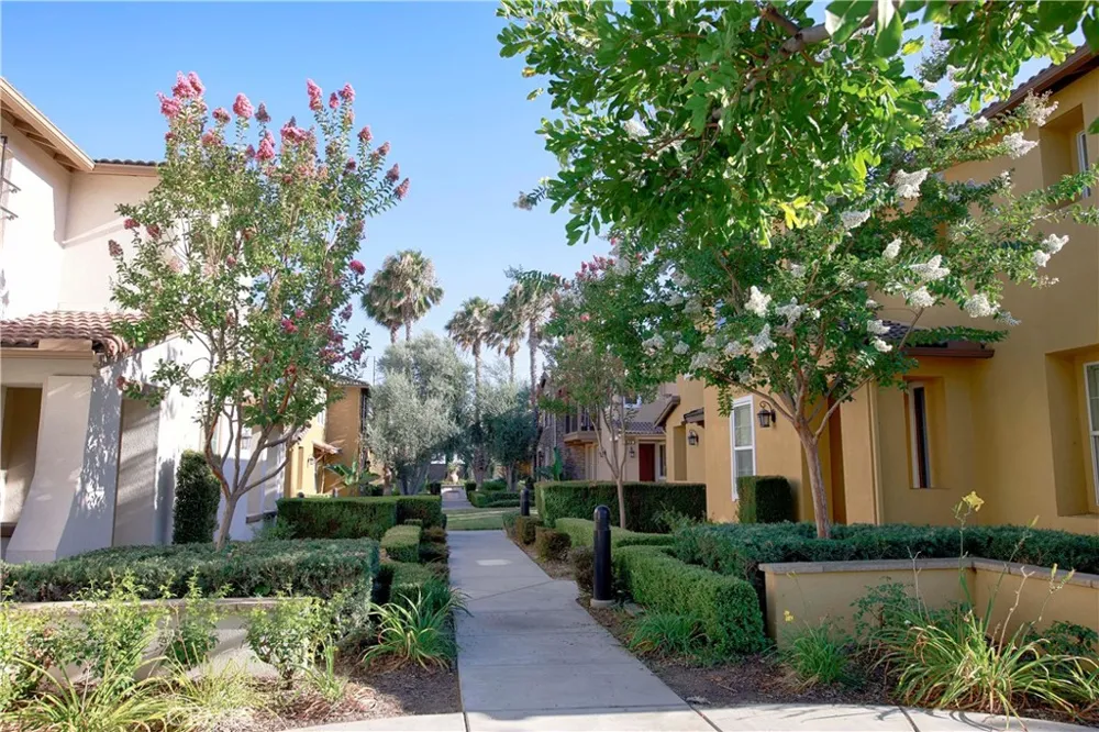 8090 Cornwall Court #51 Rancho Cucamonga, CA 91739