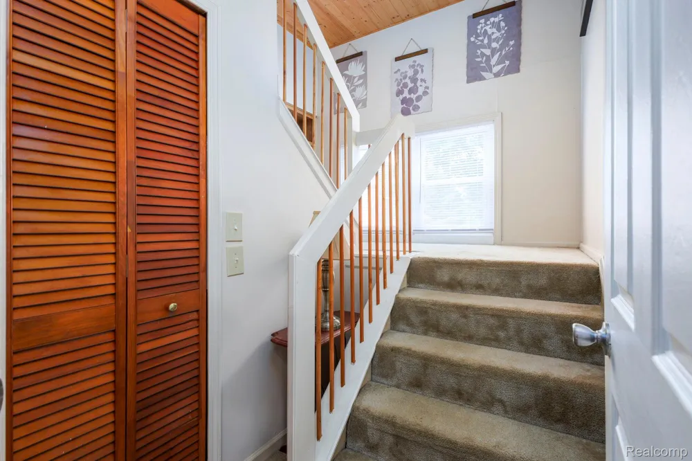 39076 Winkler Street Harrison Charter Township, MI 48045