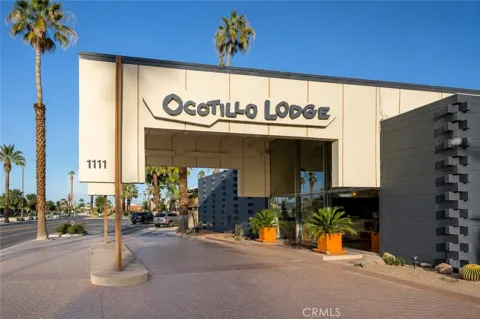 1111 E Palm Canyon #219