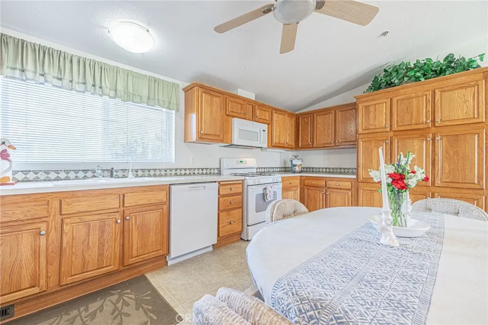 29520 Piani Pearblossom, CA 93553