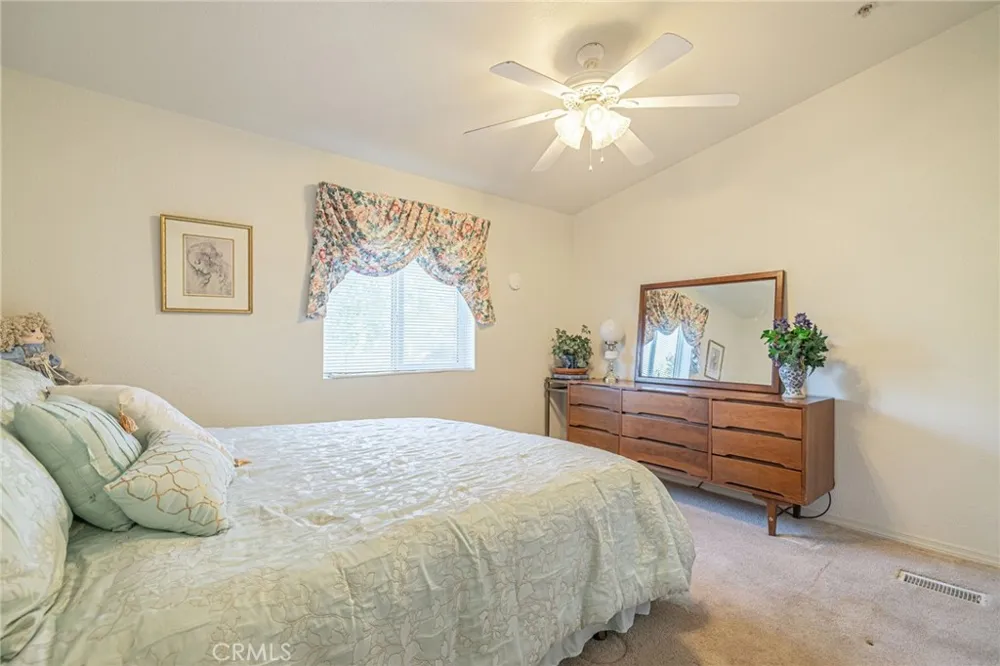29520 Piani Pearblossom, CA 93553