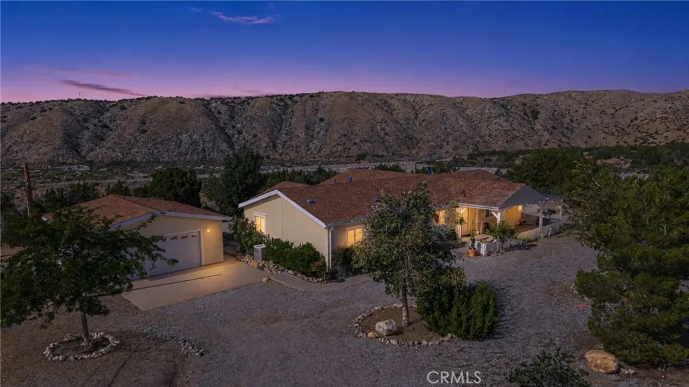 29520 Piani Pearblossom, CA 93553