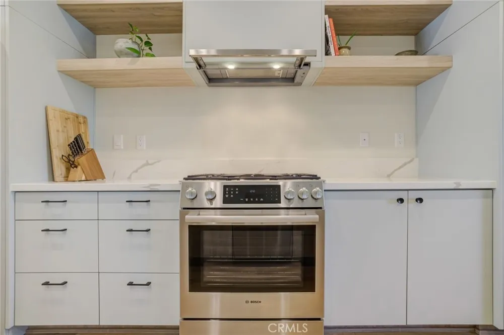 4518 Ayla Lane Eagle Rock, CA 90041