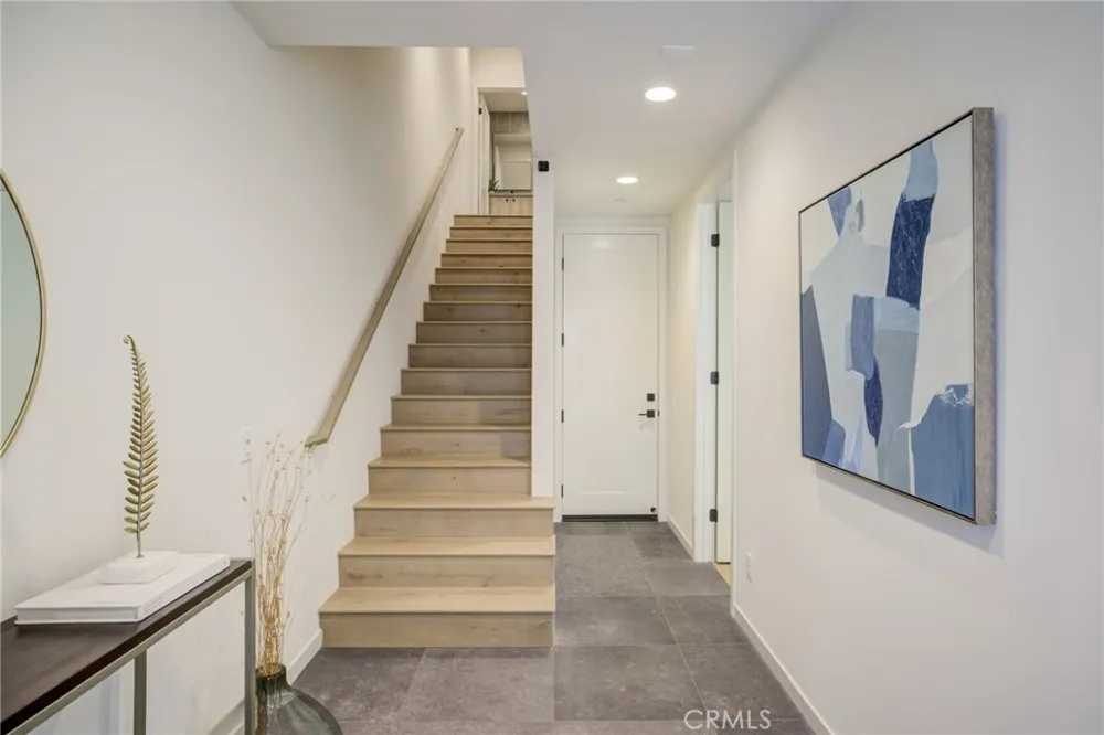 4518 Ayla Lane Eagle Rock, CA 90041