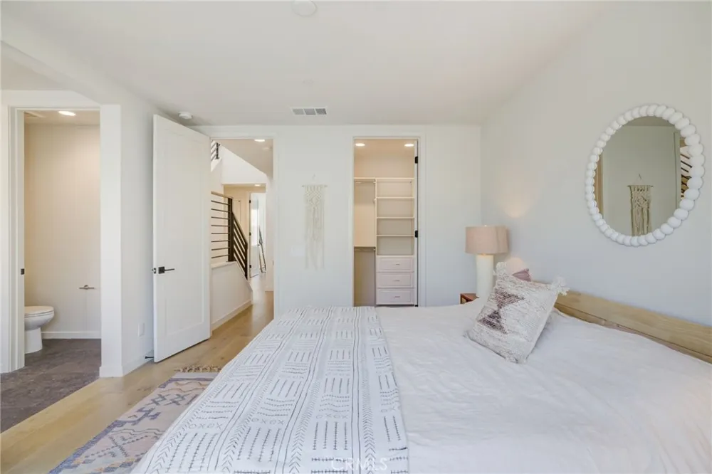 4518 Ayla Lane Eagle Rock, CA 90041