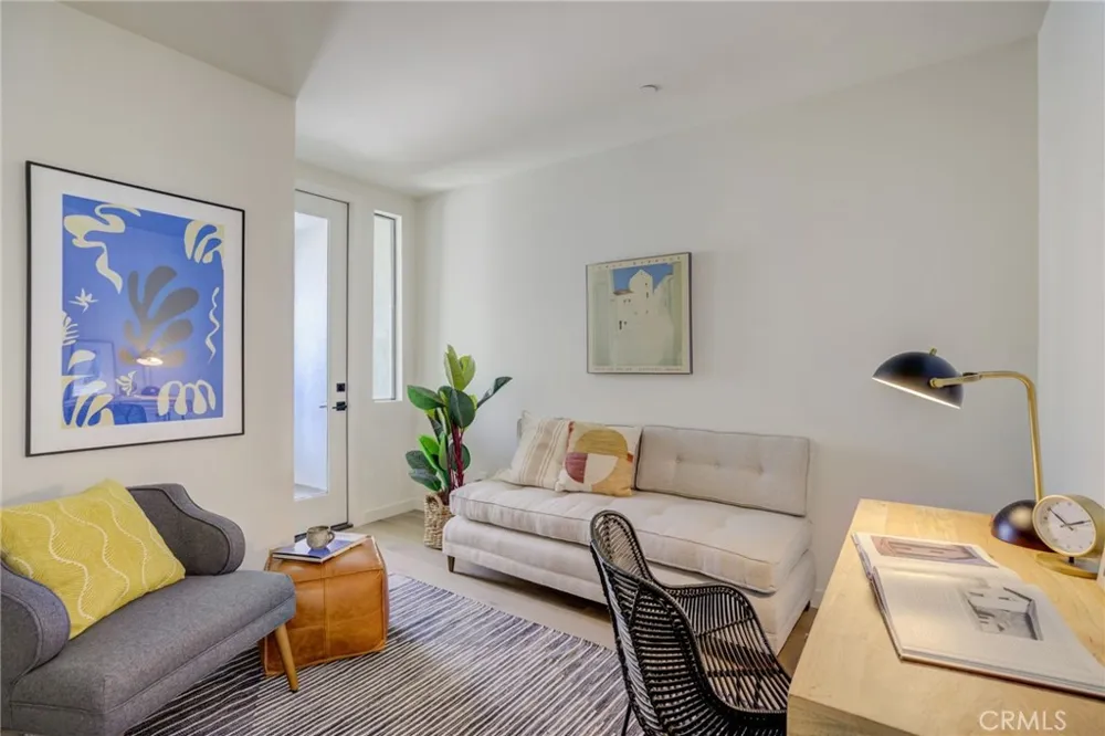 4518 Ayla Lane Eagle Rock, CA 90041
