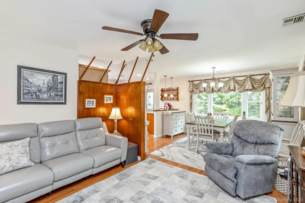 276 Parkway Drive Calverton, NY 11933