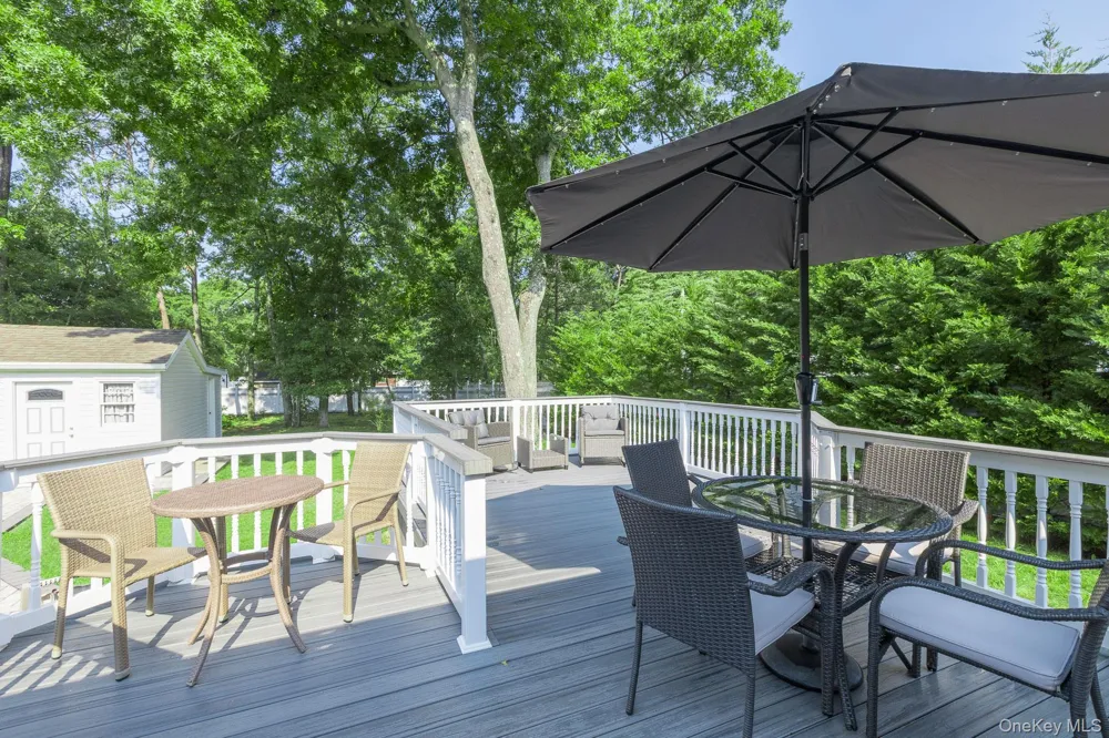 276 Parkway Drive Calverton, NY 11933