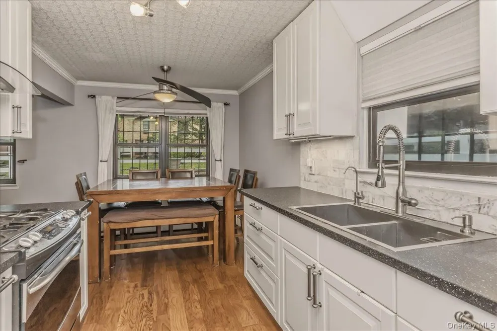 6117 231st Street #2 Oakland Gardens, NY 11364