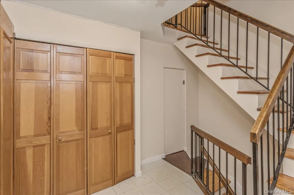 6117 231st Street #2 Oakland Gardens, NY 11364