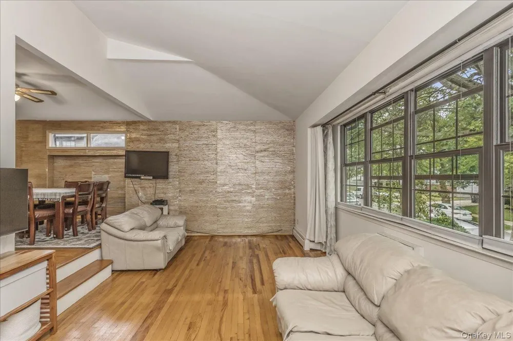 6117 231st Street #2 Oakland Gardens, NY 11364