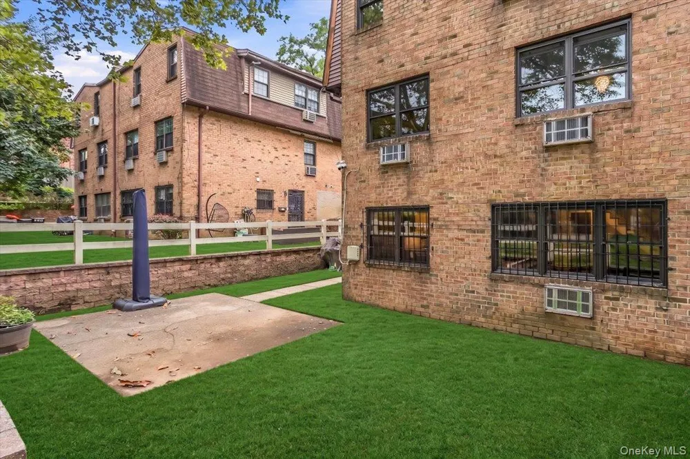 6117 231st Street #2 Oakland Gardens, NY 11364