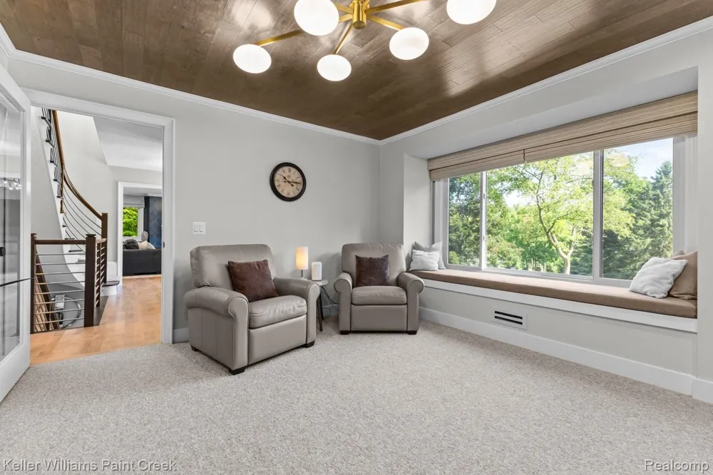 5800 Lockwood Drive Washington Township, MI 48094