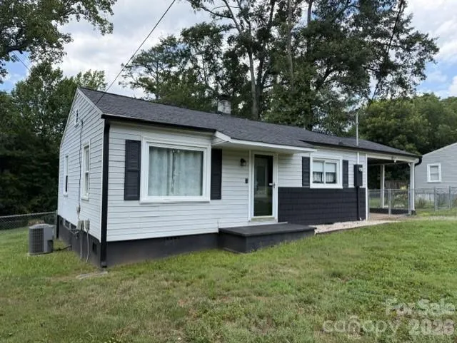 648 Summerow Road Stanley, NC 28164