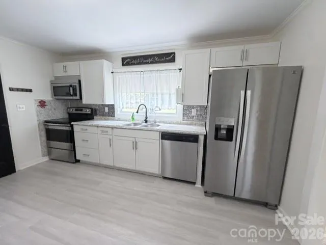 648 Summerow Road Stanley, NC 28164