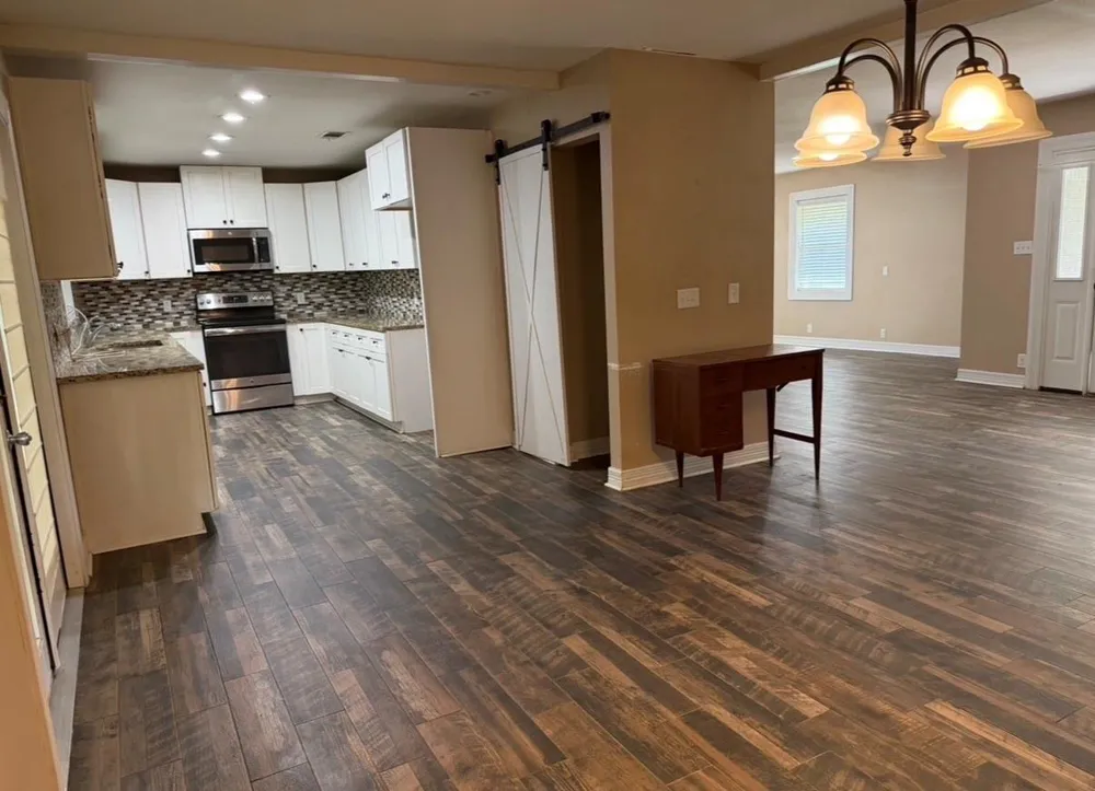204 Rockdale Street Lexington, TX 78947