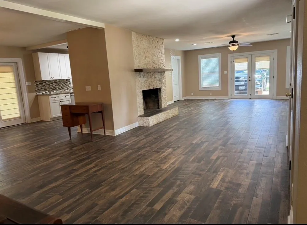 204 Rockdale Street Lexington, TX 78947