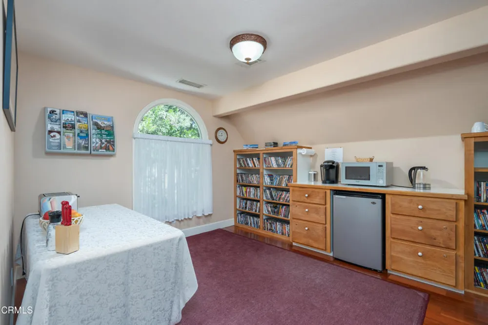 1221 Highway 41 Fish Camp, CA 93623