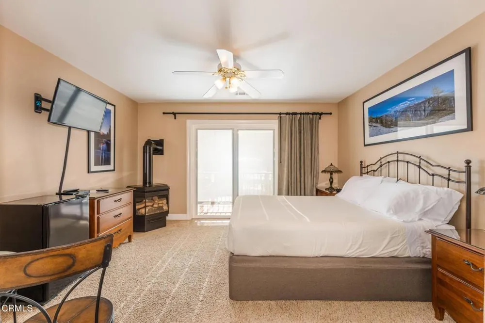1221 Highway 41 Fish Camp, CA 93623