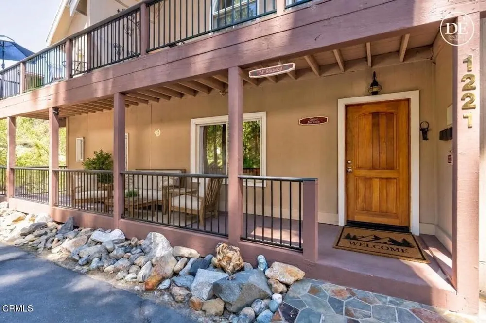 1221 Highway 41 Fish Camp, CA 93623