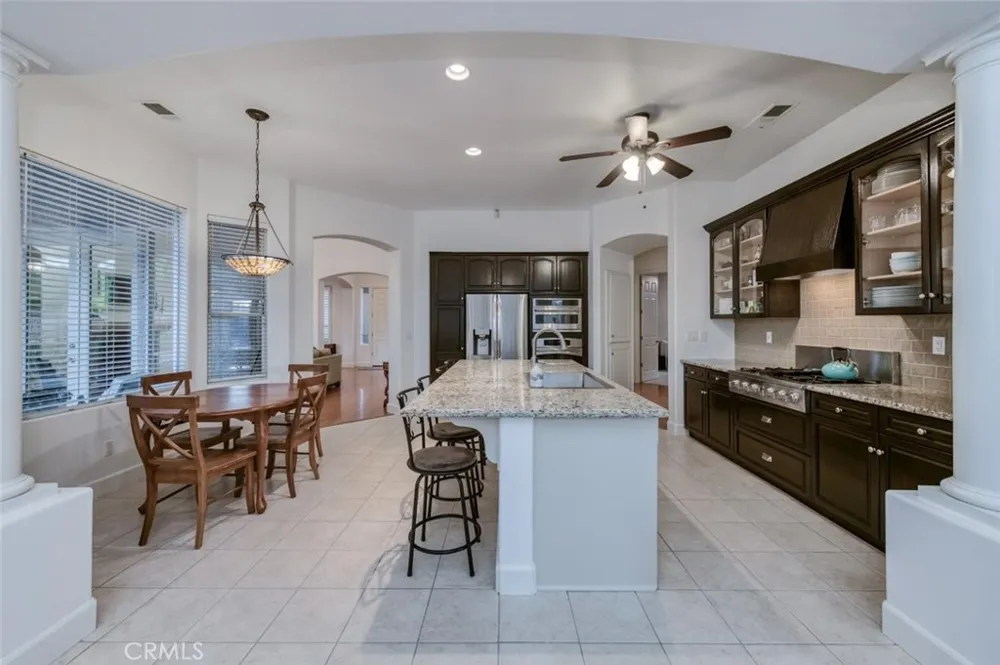 73 W Houston Clovis, CA 93611