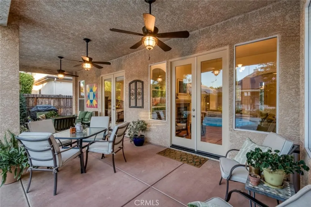 73 W Houston Clovis, CA 93611