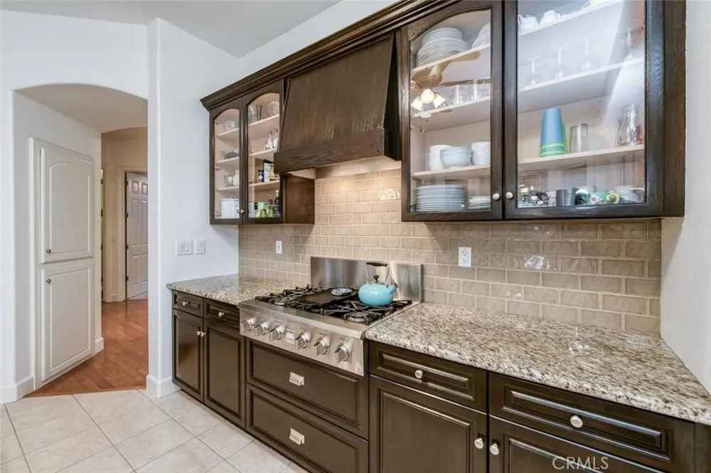 73 W Houston Clovis, CA 93611