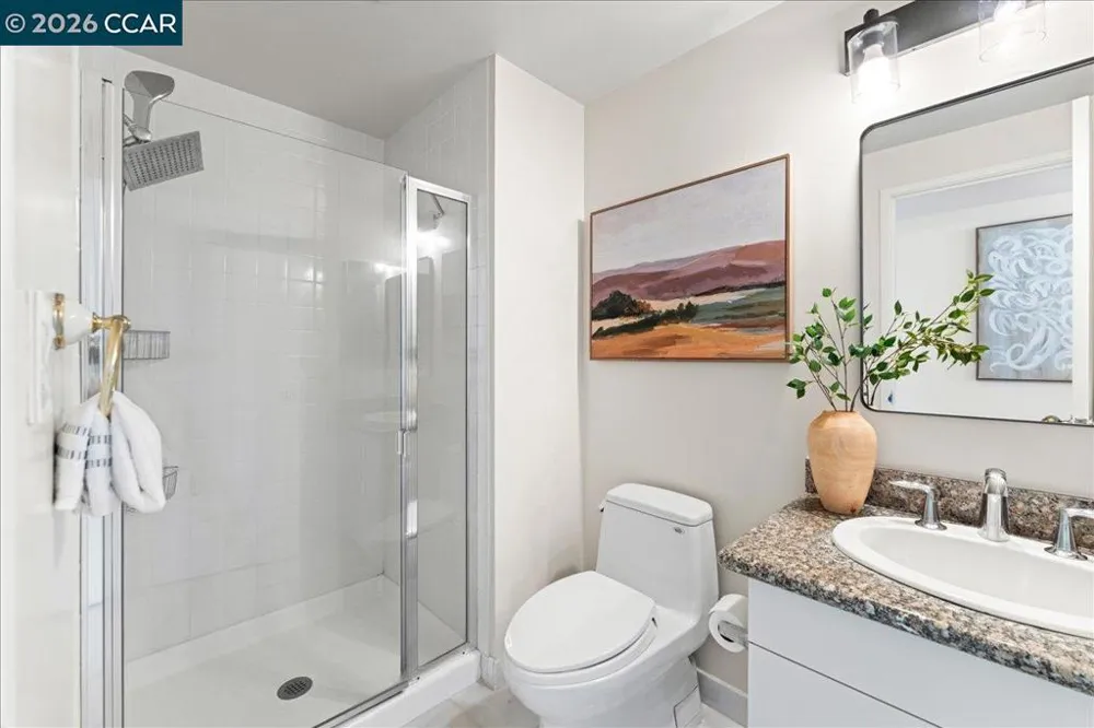 6363 Christie Ave #406 Emeryville, CA 94608