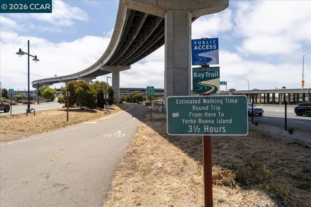 6363 Christie Ave #406 Emeryville, CA 94608