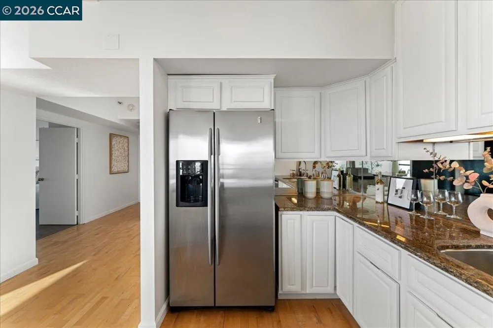 6363 Christie Ave #406 Emeryville, CA 94608