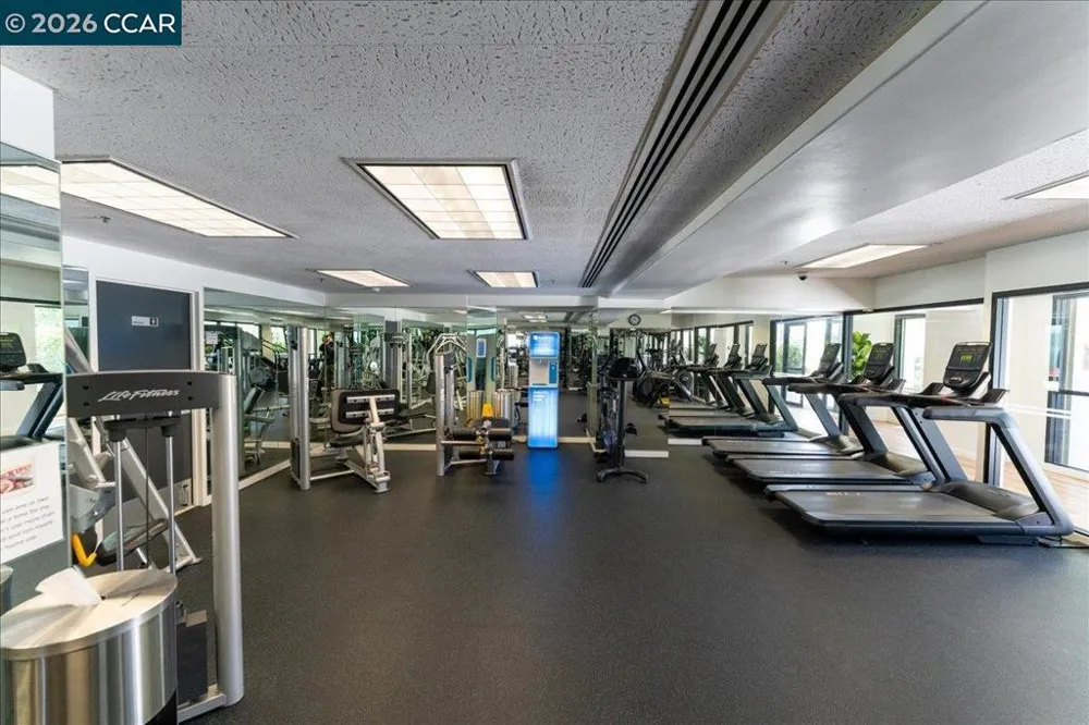 6363 Christie Ave #406 Emeryville, CA 94608