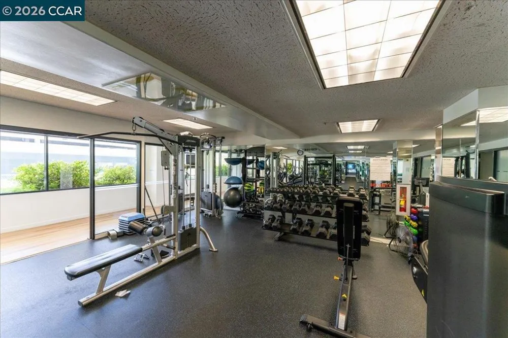6363 Christie Ave #406 Emeryville, CA 94608