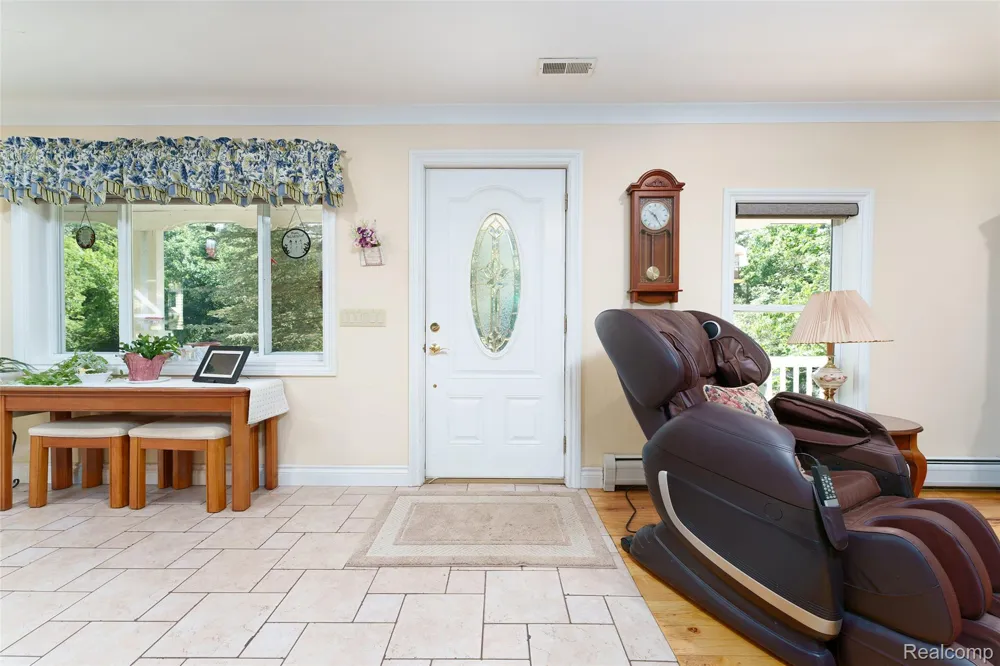 7500 Farley Road Putnam Township, MI 48169