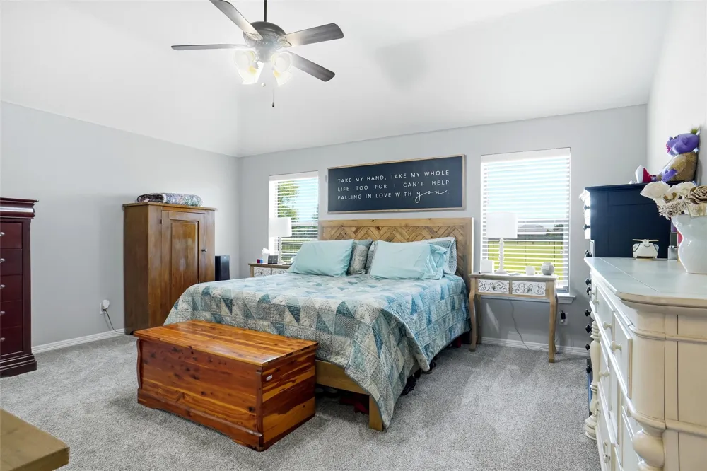 14216 Lucille Drive Newark, TX 76071