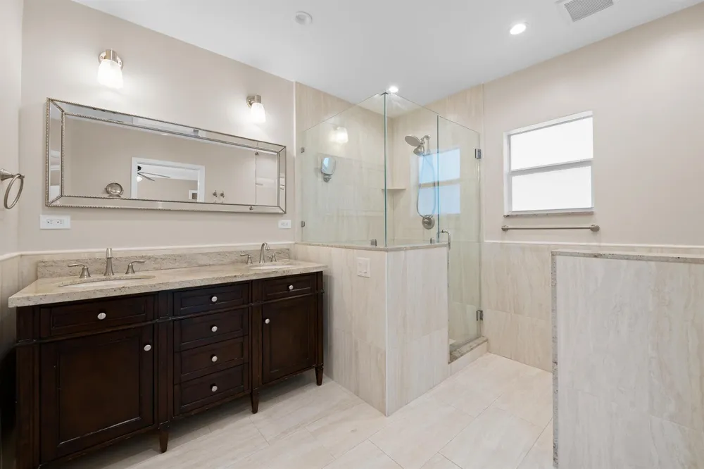 5720 SW 7th Street Plantation, FL 33317