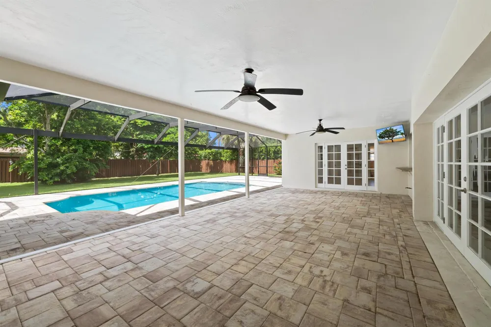 5720 SW 7th Street Plantation, FL 33317