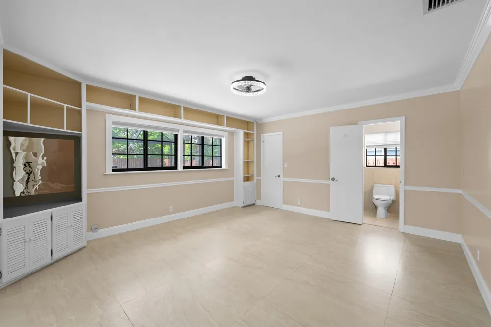 5720 SW 7th Street Plantation, FL 33317