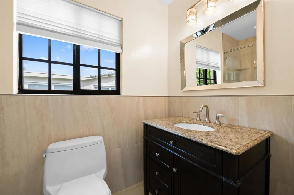5720 SW 7th Street Plantation, FL 33317