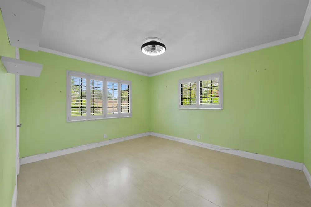 5720 SW 7th Street Plantation, FL 33317