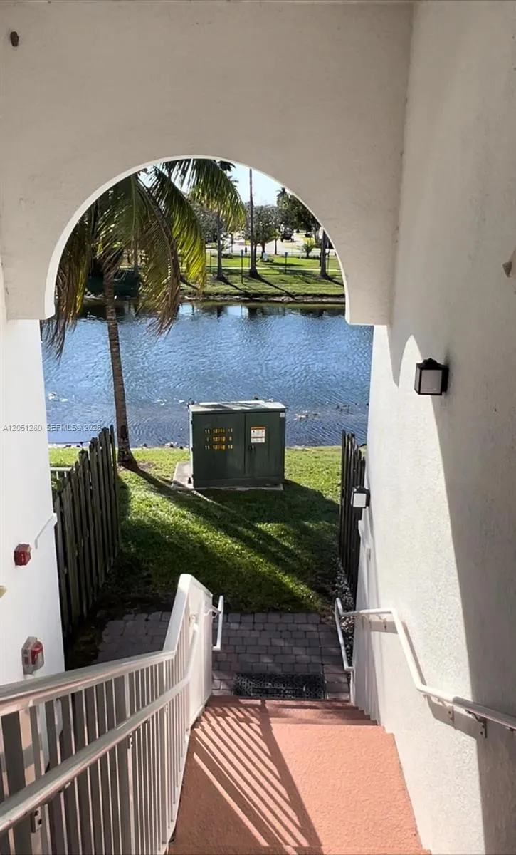 8760 NW 97th Ave #205 Doral, FL 33178
