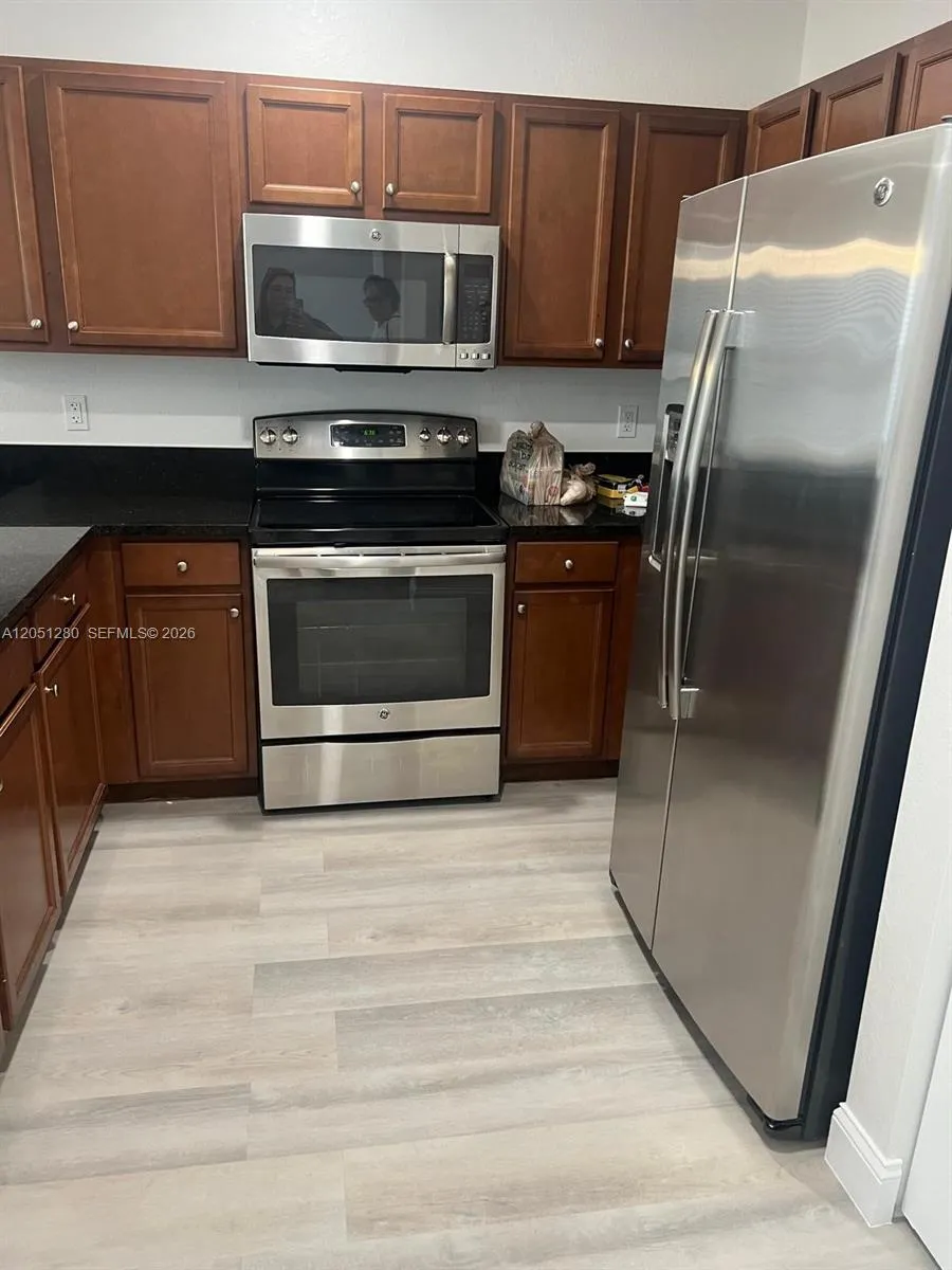 8760 NW 97th Ave #205 Doral, FL 33178