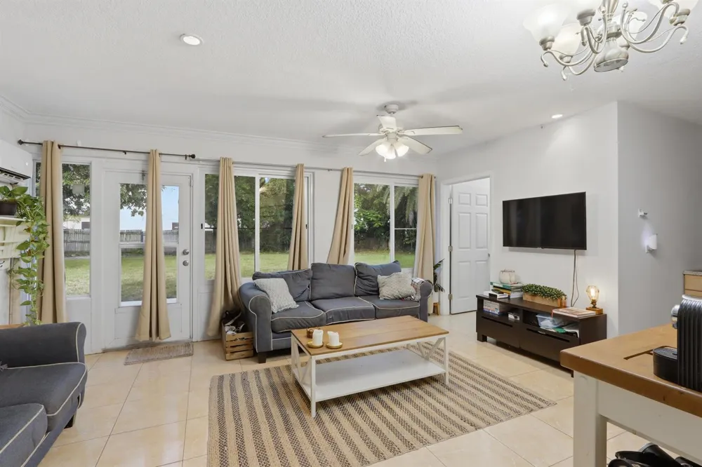 1900 Carissa Road Lake Clarke Shores, FL 33406