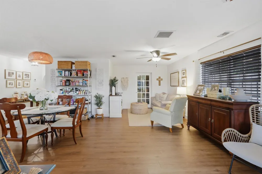 1900 Carissa Road Lake Clarke Shores, FL 33406