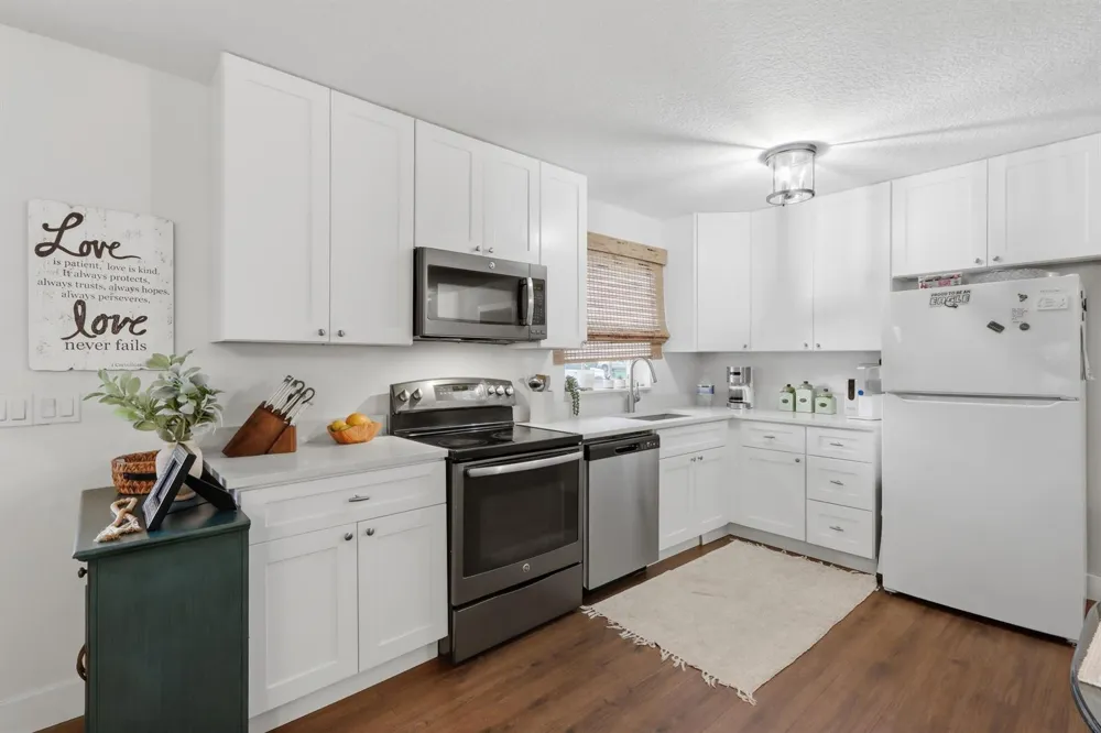 1900 Carissa Road Lake Clarke Shores, FL 33406